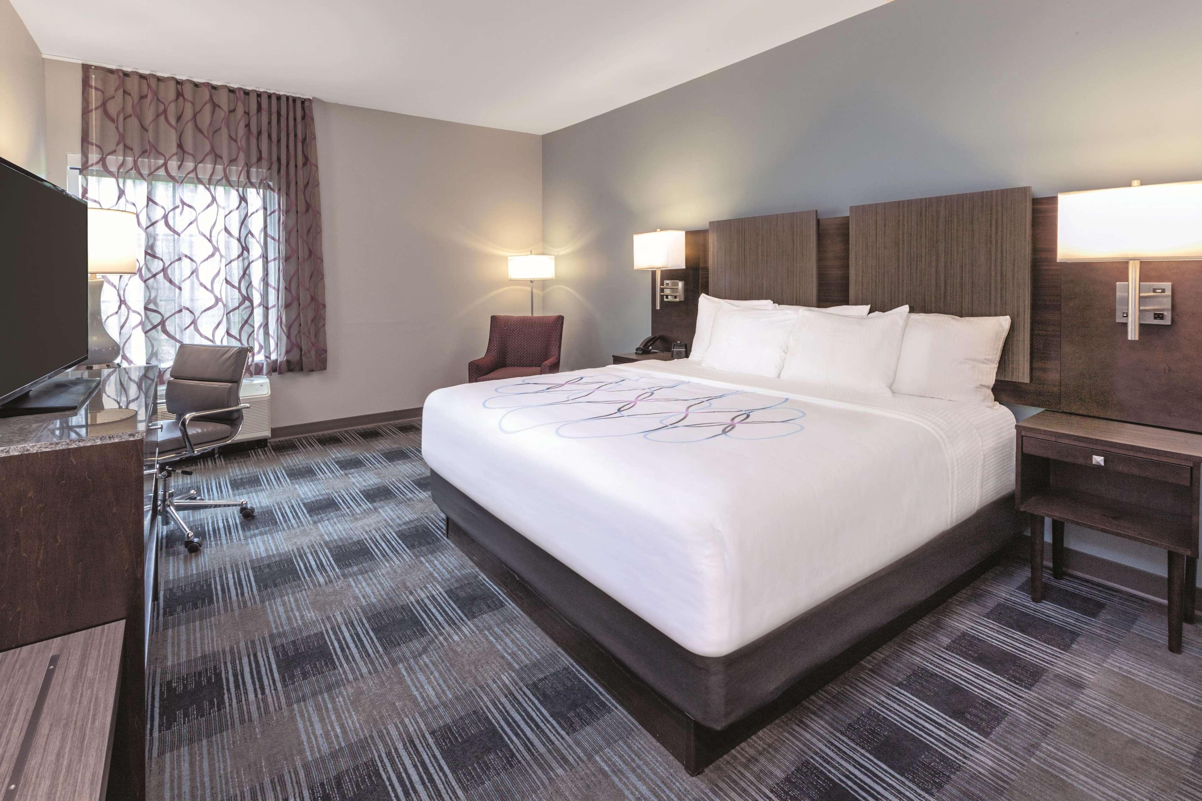 La Quinta By Wyndham Aberdeen-Apg Esterno foto